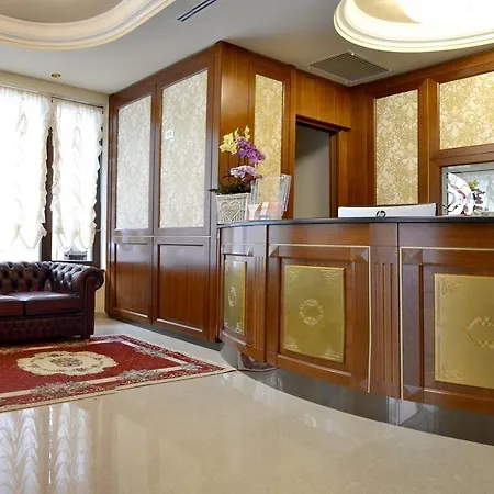 Rosa Purpurea Valdagno