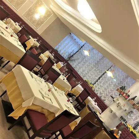 Rosa Purpurea Hotel 3*