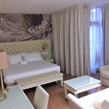 Hotel Rosa Purpurea 3*