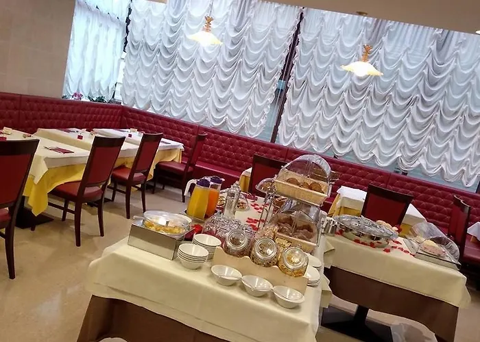 ホテル Rosa Purpurea ヴァルダーニョ